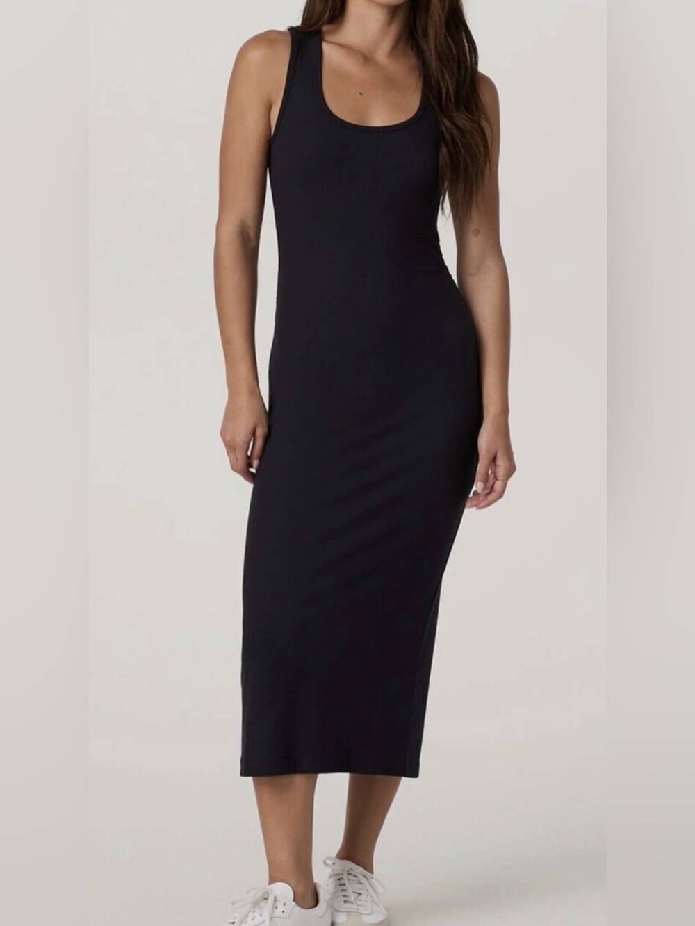 Vuori Black Tank Midi Dress - Streamlined Scoop Neck